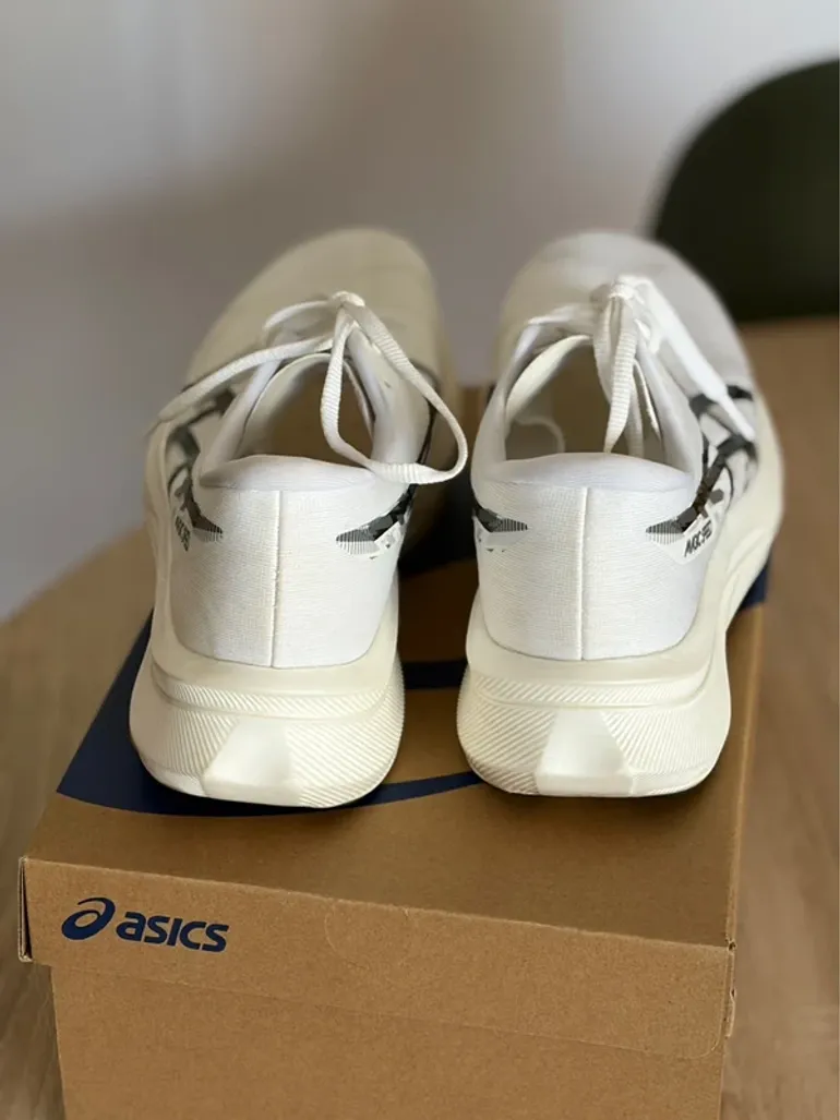 Asics Magic Speed 4 bike usato — immagine 3 di 6