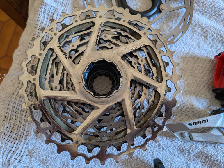Used Sram Rival AXS 12v 2024 bike — image 9 of 10