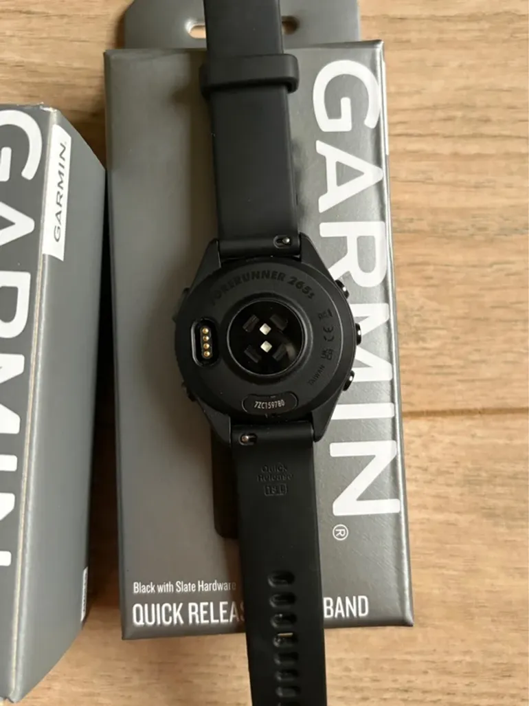 Brugt Garmin Forerunner 265s music bike — billede 3 af 3