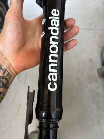 Used Cannondale Lefty Ocho Carbon 2025 bike — image 6 of 13