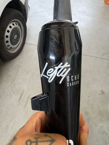 Used Cannondale Lefty Ocho Carbon 2025 bike — image 3 of 13