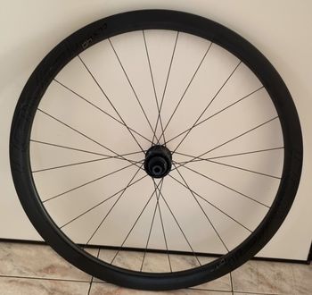 Used Specialized Rapide CLX 40 Disc Wheelset bike — image 3 of 9