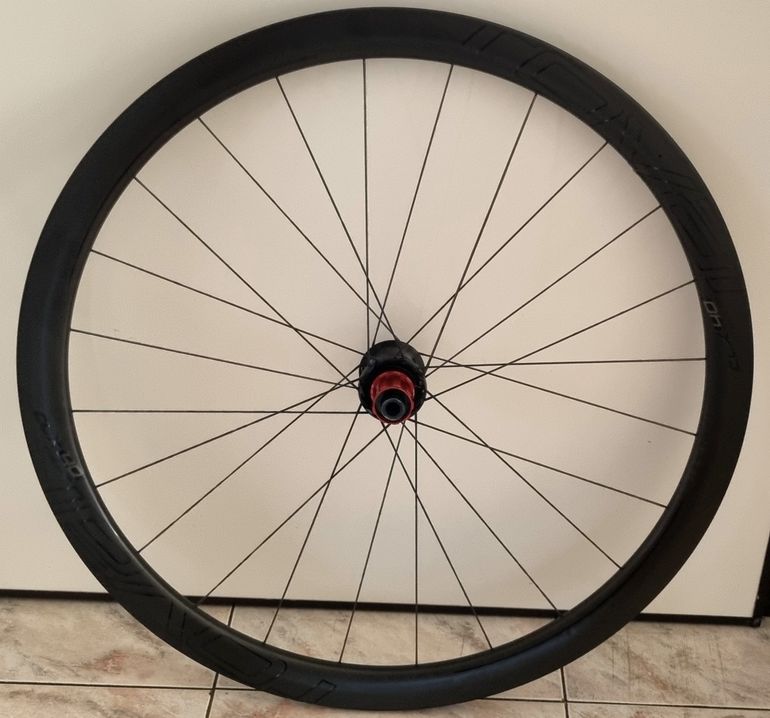 Used Specialized Rapide CLX 40 Disc Wheelset bike — image 4 of 9