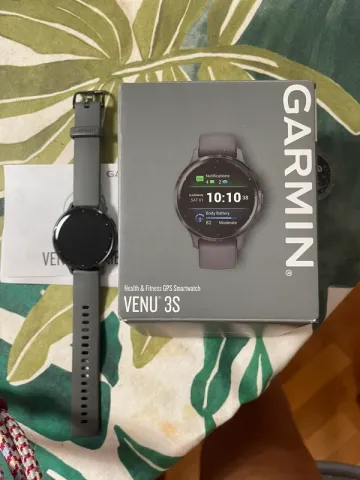 Used Garmin Venu 3S 41mm 2024 bike — image 4 of 9