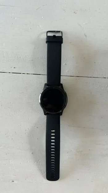 Used Garmin vivoactive4 bike — image 4 of 11