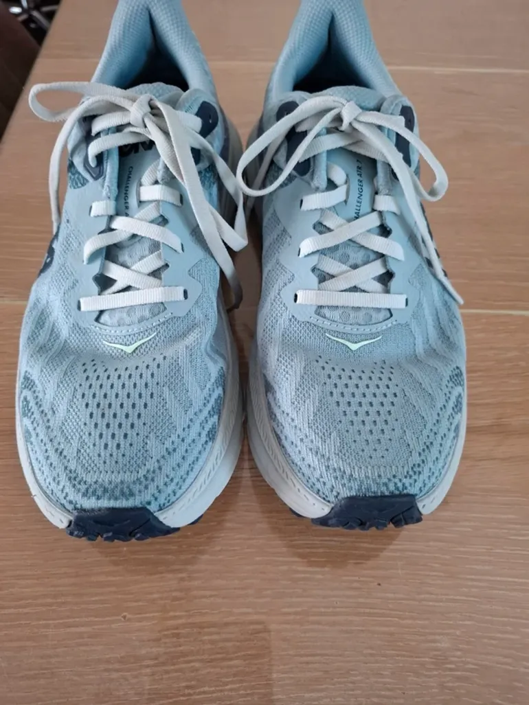 Tweedehands Hoka damesschoenen maat 42 bike — afbeelding 7 van 9