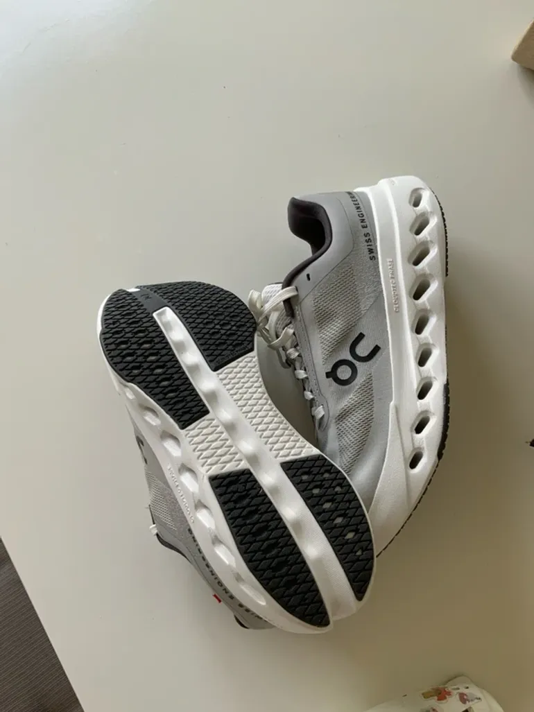 On Running ON shoes woman size 38 bike de segunda mano — imagen 4 de 4