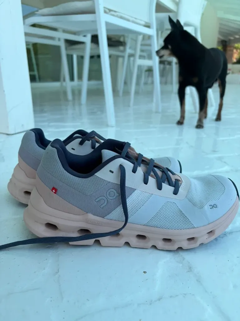 On Running Cloudrunner Frost Fade bike de segunda mano — imagen 3 de 10