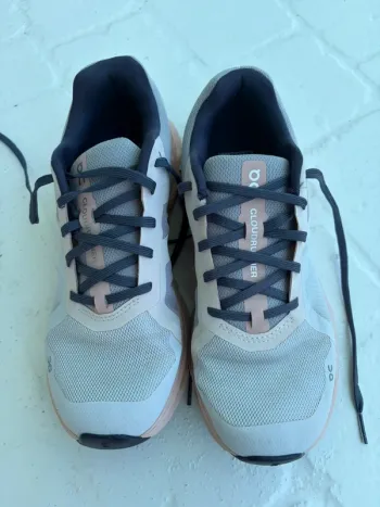 On Running Cloudrunner Frost Fade bike de segunda mano — imagen 5 de 10