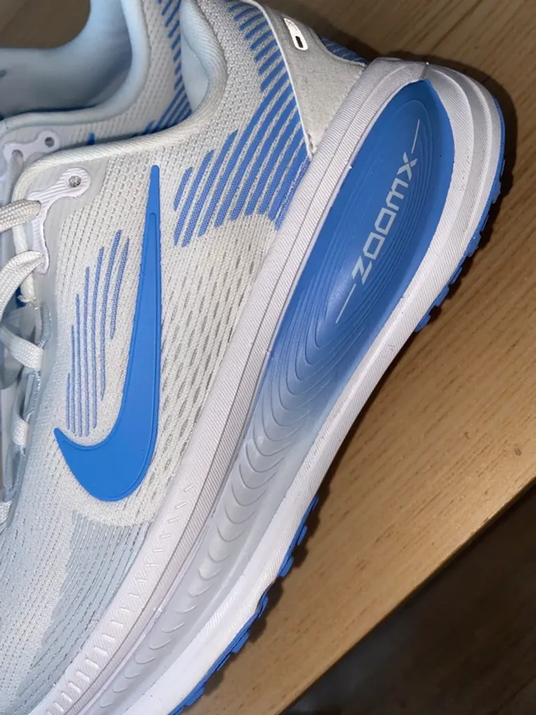 Použité Nike Vomero 18 bike — obrázek 12 z 14