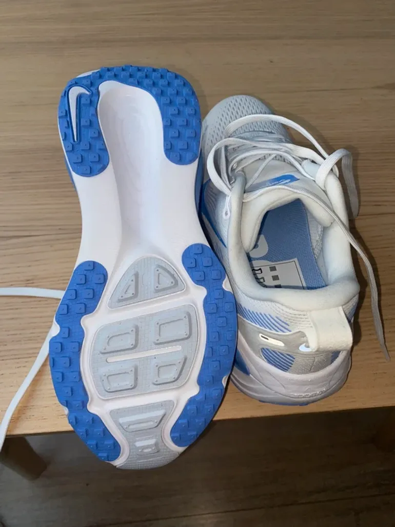 Použité Nike Vomero 18 bike — obrázek 14 z 14