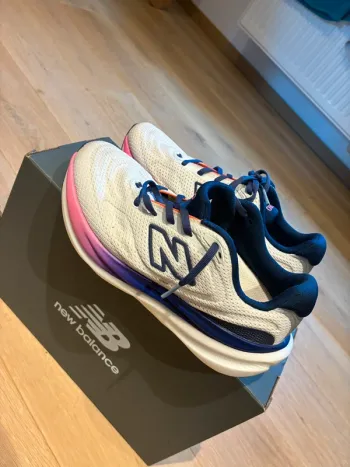 Gebrauchtes New Balance Chaussure de course bike