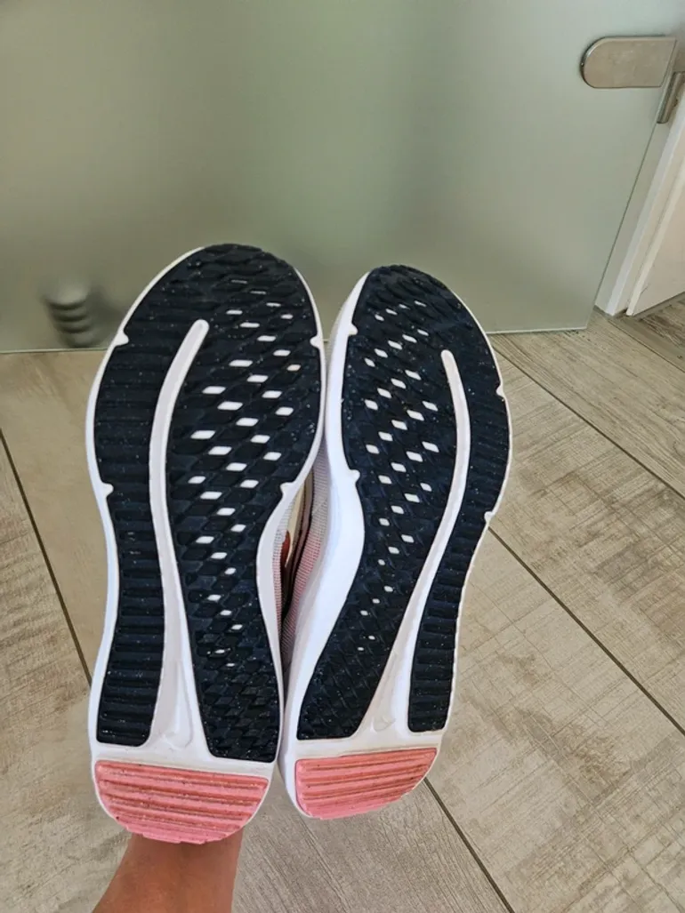 Tweedehands Nike Sneaker Damen bike — afbeelding 6 van 9