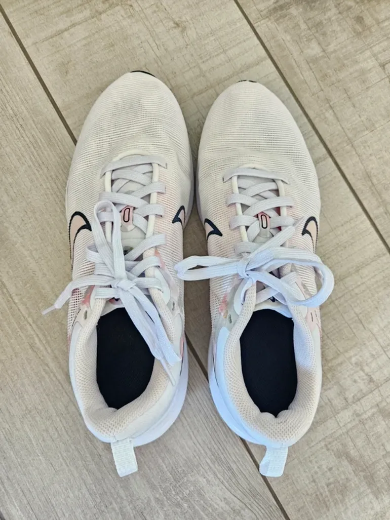 Tweedehands Nike Sneaker Damen bike — afbeelding 7 van 9