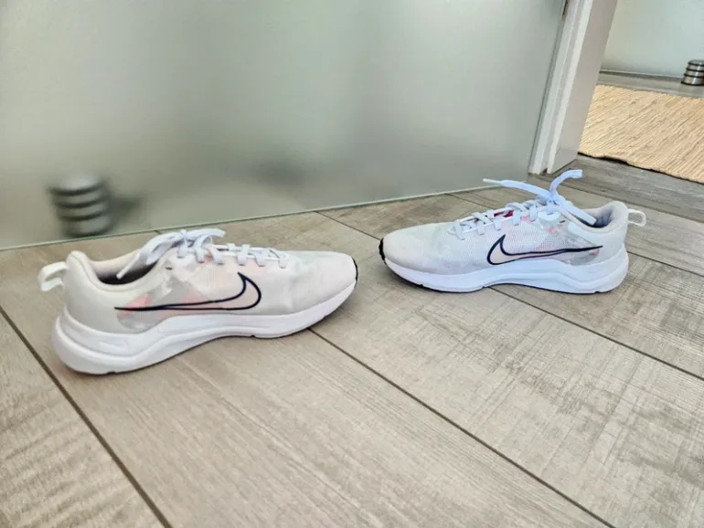 Tweedehands Nike Sneaker Damen bike — afbeelding 2 van 9