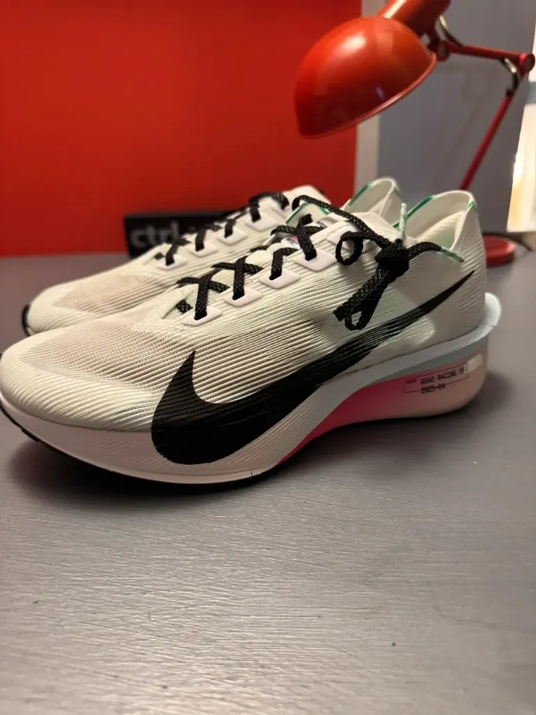 Nike ZoomX Vaporfly Next% 4 bike de segunda mano — imagen 2 de 6