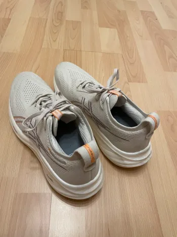 Asics Gel Nimbus bike de segunda mano — imagen 2 de 5