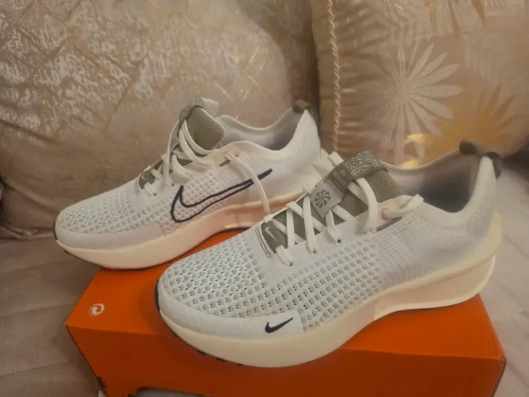 Nike Interact Run bike d'occasion — image 2 sur 10