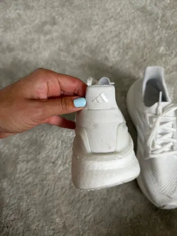 Adidas Ultra Boost bike usato — immagine 6 di 8