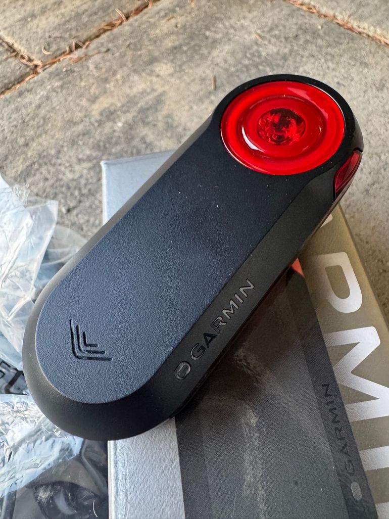 Używany Garmin Varia RTL515 Rearview Radar Tail Light 2026 bike — zdjęcie 3 z 3