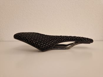 Gebrauchtes Selle Italia SLR Boost 3D Kit Carbonio Superflow 130 Idmatch S3 2025 bike
