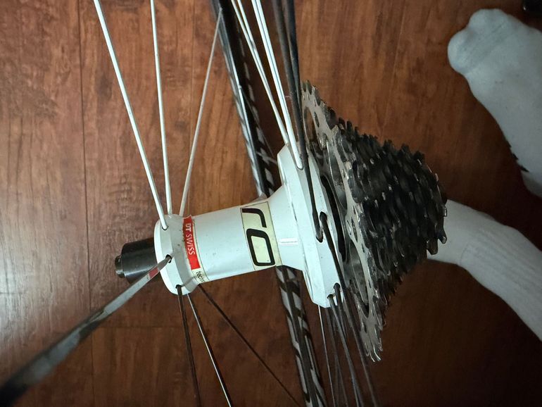 Used Roval Fusee SL 25 Clincher 700c Wheelset bike — image 3 of 3
