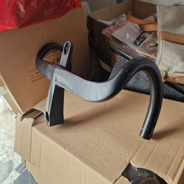 Brugt Deda Elementi manubrio Alanera 42/12 bike — billede 2 af 7