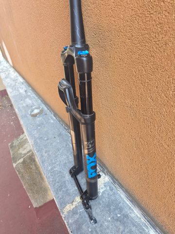 Fox Rhythm Boost 100mm 2022 bike de segunda mano — imagen 2 de 6