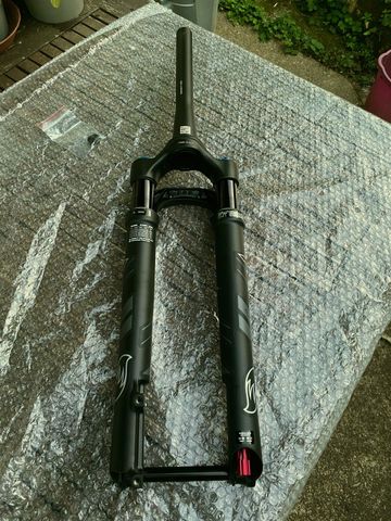 Used Fox 32 FLOAT AX PERFORMANCE Elite 700C Fork bike — image 4 of 7
