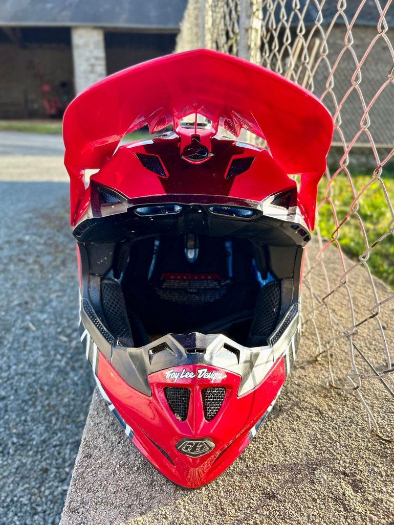Brugt Troy Lee Designs GP Pro Helmet bike — billede 2 af 4