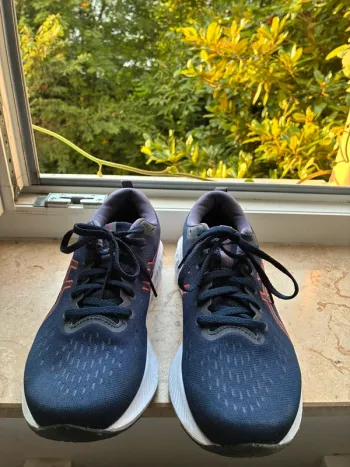 Gebrauchtes Asics Gel-Excite 10 bike — Bild 2 von 6