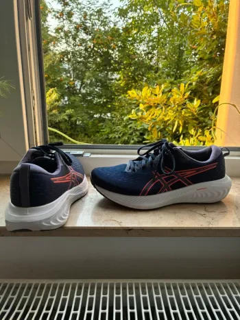 Gebrauchtes Asics Gel-Excite 10 bike