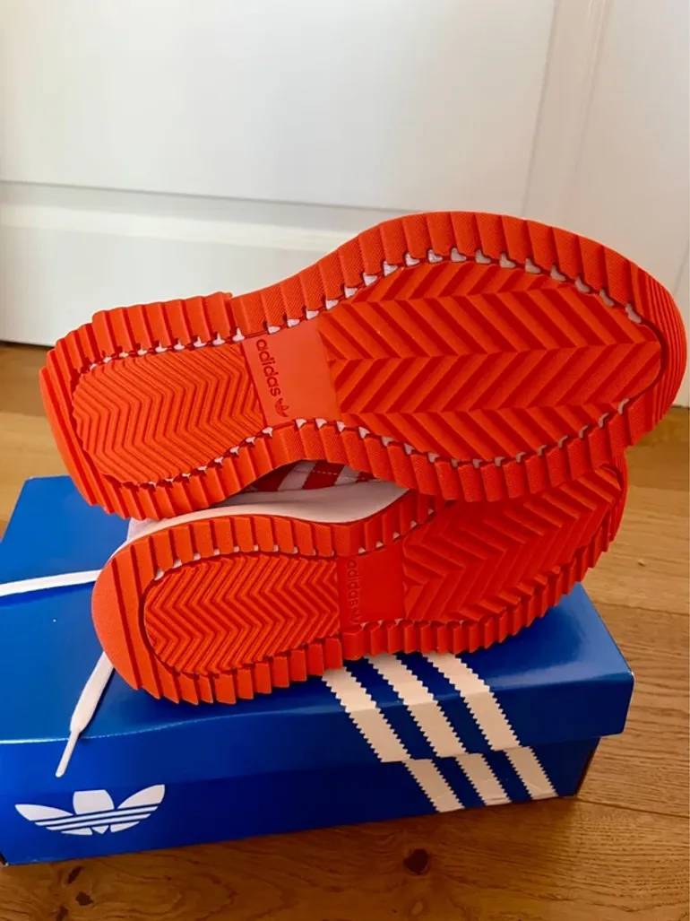 Orange Adidas Sportschuhe Sneaker rosa bike usato — immagine 6 di 6