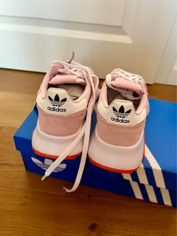 Orange Adidas Sportschuhe Sneaker rosa bike usato — immagine 4 di 6