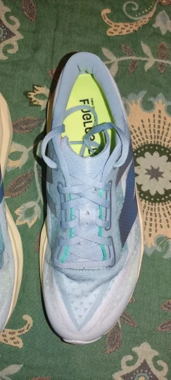 Gebrauchtes New Balance FuelCell Rebel V4 bike — Bild 7 von 15