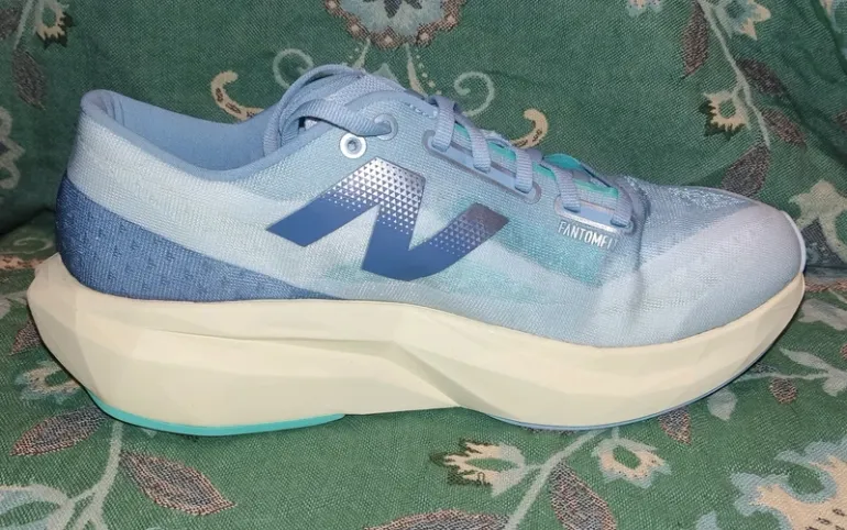 Gebrauchtes New Balance FuelCell Rebel V4 bike — Bild 10 von 15