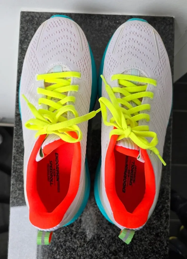 Saucony Endorphin Shift bike de segunda mano — imagen 4 de 7
