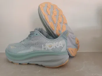 Hoka Clifton 9 bike de segunda mano — imagen 2 de 3