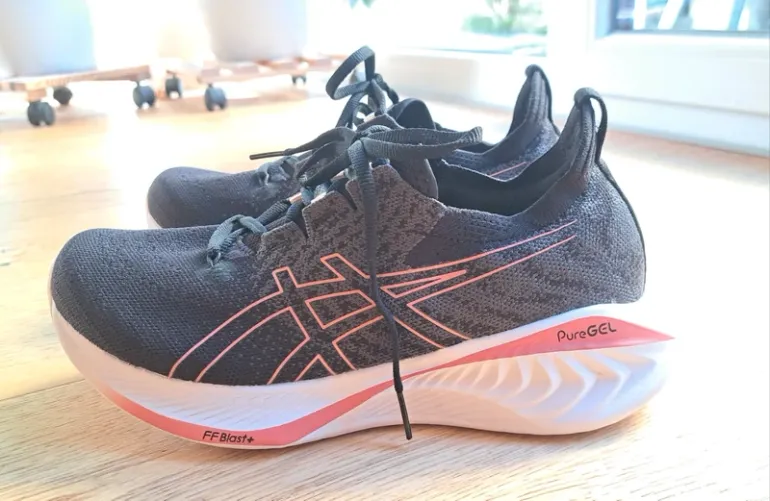 Tweedehands Asics Gel-Cumulus 25 bike — afbeelding 2 van 7