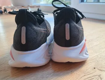Tweedehands Asics Gel-Cumulus 25 bike — afbeelding 3 van 7