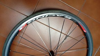 Używany Fulcrum Racing 3 Front Wheel bike — zdjęcie 4 z 5