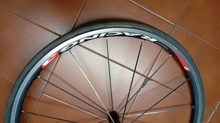 Używany Fulcrum Racing 3 Front Wheel bike — zdjęcie 4 z 5