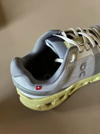 Gebrauchtes On Running Shoes bike — Bild 3 von 4