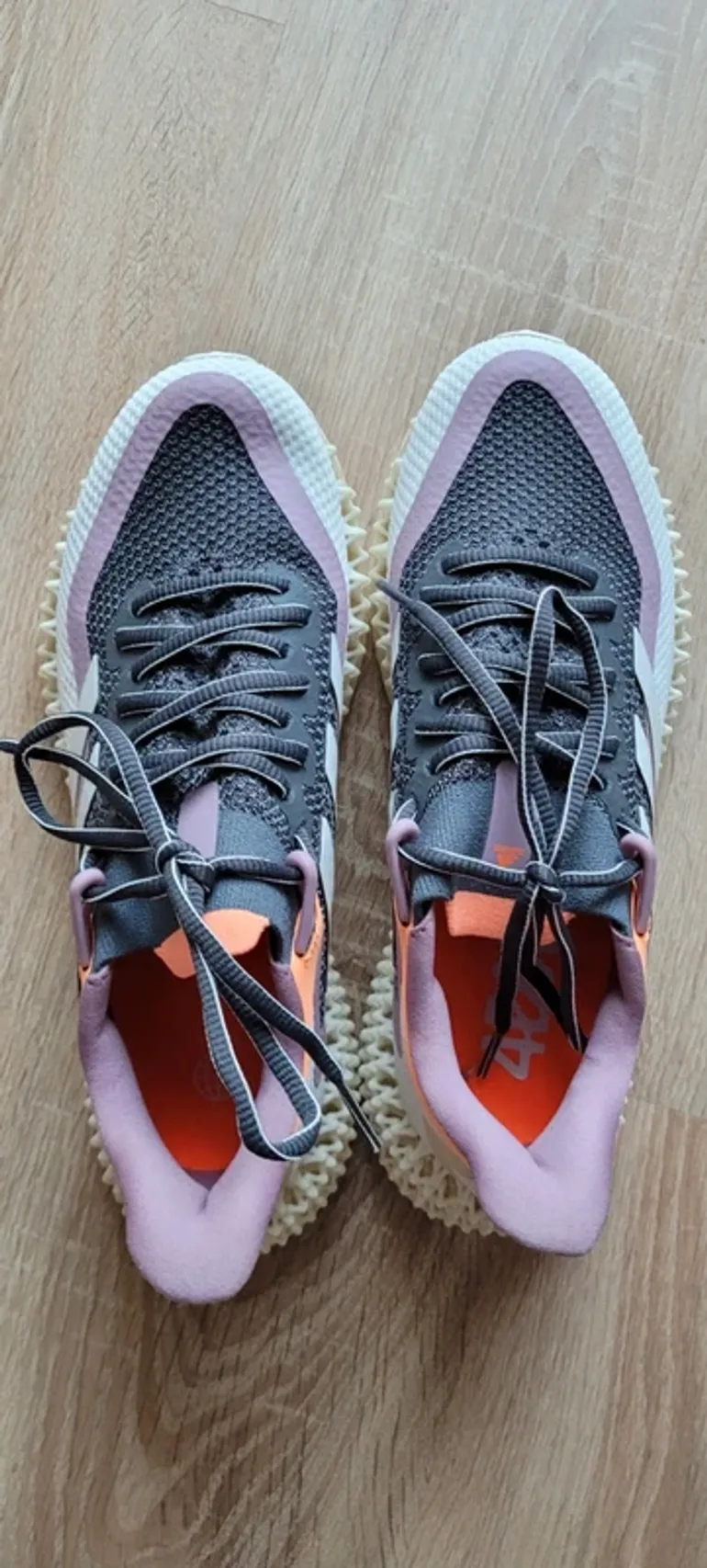 Brugt Adidas 4DFWD bike — billede 2 af 8