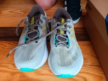 Asics Novablast 5 bike de segunda mano — imagen 3 de 7
