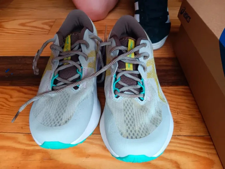 Asics Novablast 5 bike de segunda mano — imagen 3 de 7