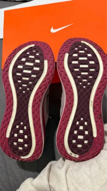 Nike Vomero plus bike usato — immagine 3 di 4