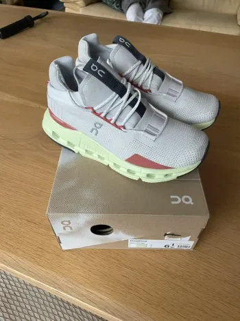 Gebrauchtes On Running Shoes bike