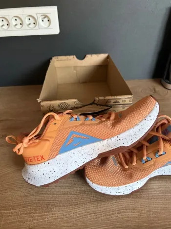 Nike Basket 38, 5 bike usato — immagine 3 di 8