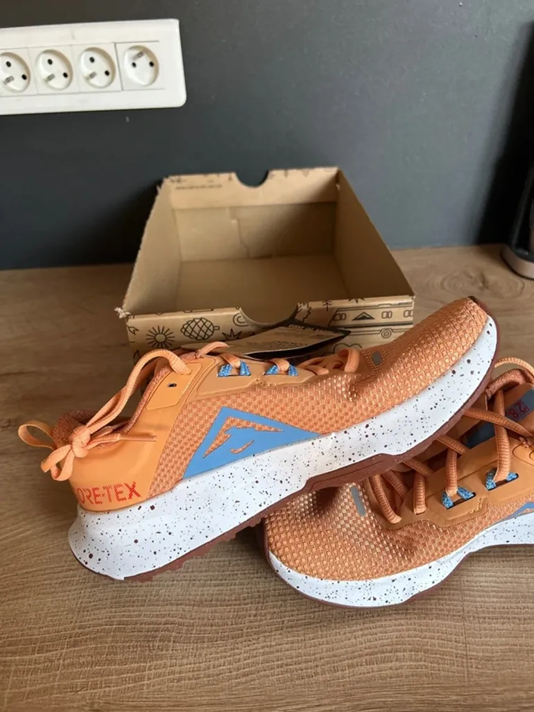 Nike Basket 38, 5 bike usato — immagine 3 di 8